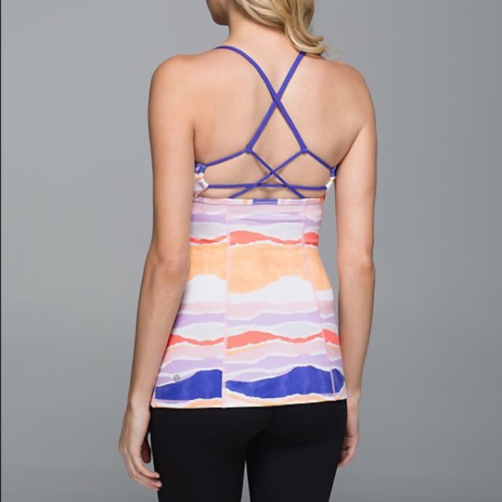 Lululemon dancing warrior tank sz 6